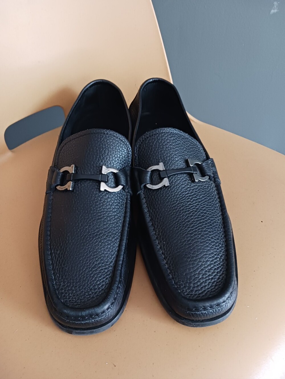 Salvatore Ferragamo Grandioso Grained Calfskin Gancini Loafers Size 11.5 - Picture 5 of 15